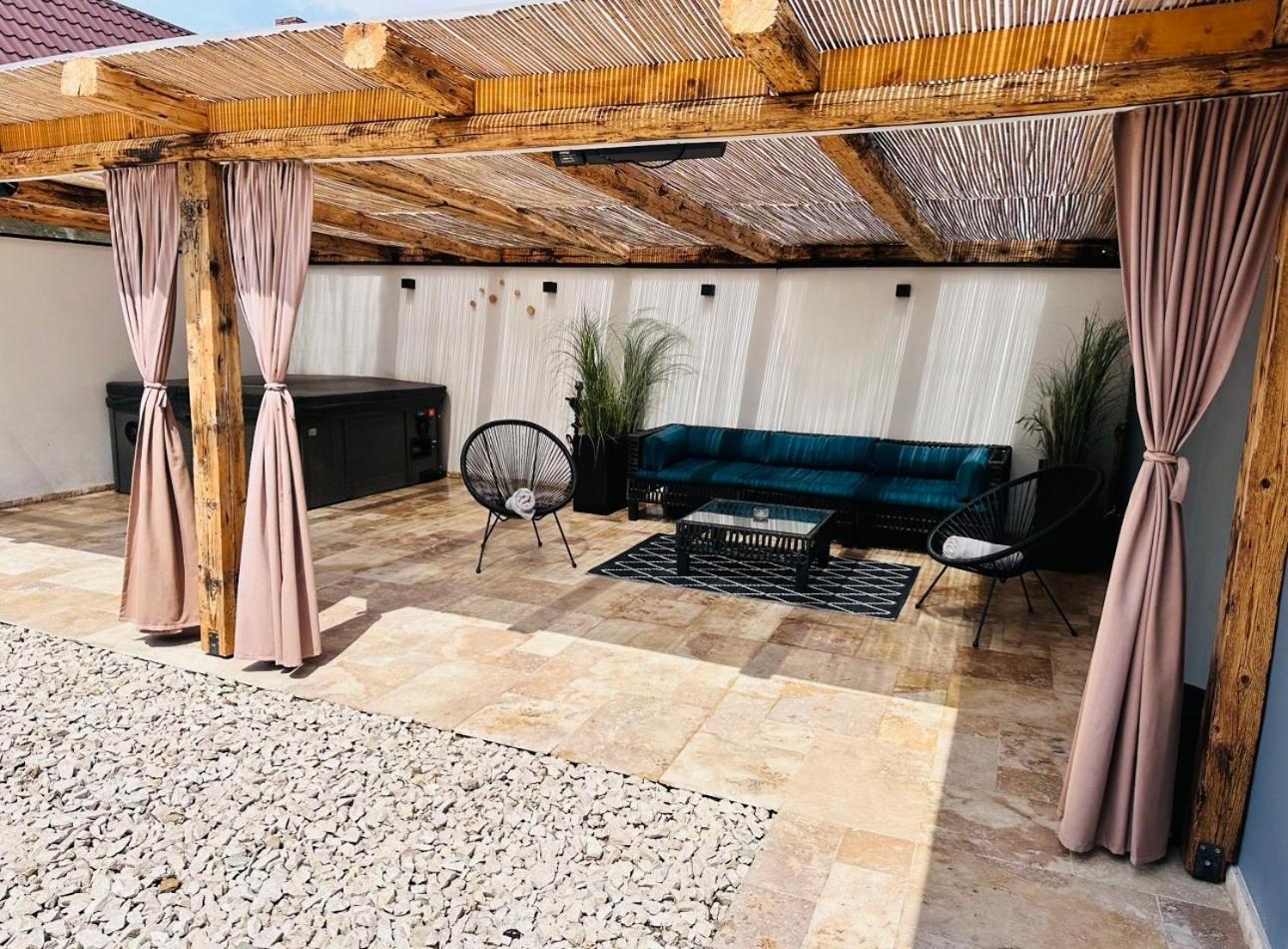 Mediaş Villa 3 מראה חיצוני תמונה